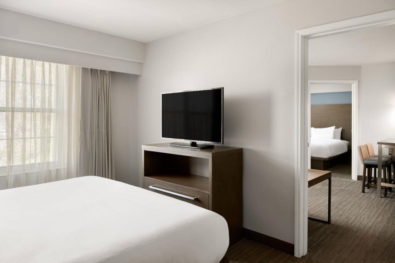 Residence Inn Плезантън Екстериор снимка