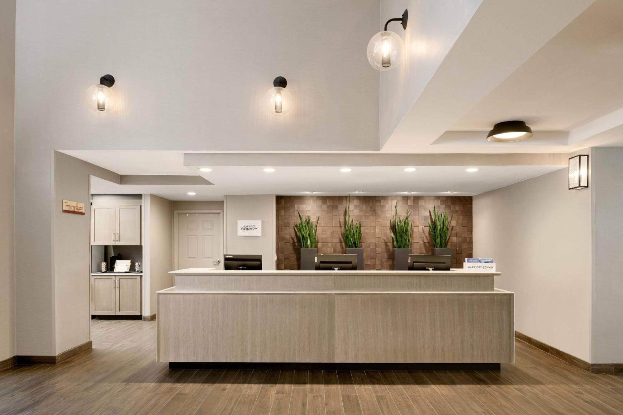 Residence Inn Плезантън Екстериор снимка